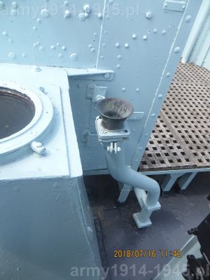 18. ORP Błyskawica, podest pomostu dowodzenia od tyłu.