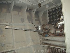 3. ORP Błyskawica. Komora amunicyjna. Lewa przednia część. 