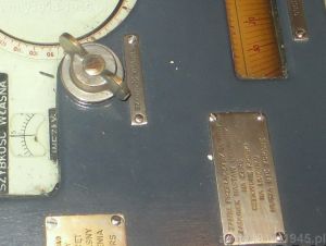 41. ORP Błyskawica, widok na pokrętło nastawy szybkości własnej kalkulatora FCB.