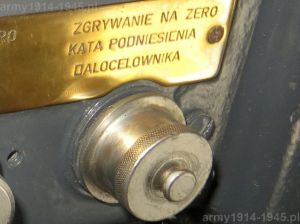 121. ORP Błyskawica, "Zgrywanie na zero kąta podniesienia dalocelownika" na FKC.