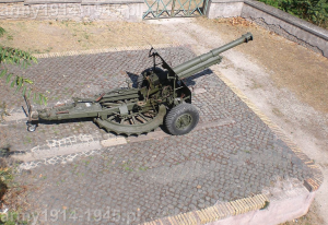 Haubica 105/22 mod.14/61 na wzgórzu Gianicolo w Rzymie.