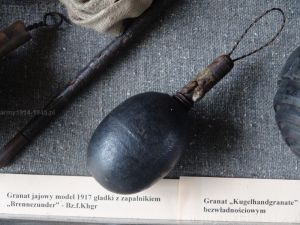 22. Granat jajowy model 1917 gładki z zapalnikiem „Brennezunder” – Bz.f.Kghgr