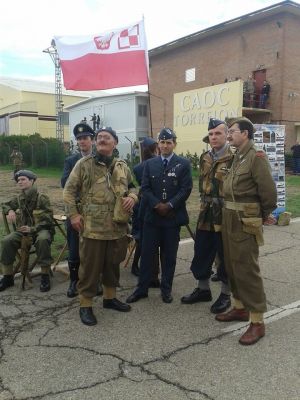 b_300_0_16777215_00_images_Rek1_First_to_Fight_Hiszpania_First_to_Figh_18.jpg