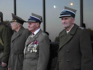 b_300_0_16777215_00_images_Rek1_TowarzBroni_tawarz_36.jpg