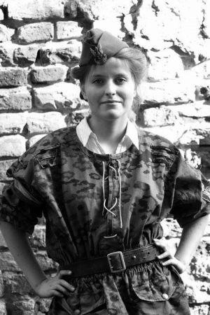 "Karola"