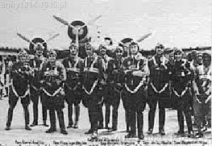 Spadochroniarze "Fanti dell'Aria" w 1938 r.