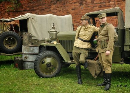 b_437_315_16777215_00_images_Rek2_Grenadier2015_PaulinaK_g58a.jpg
