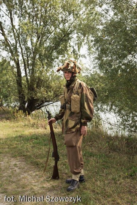b_455_683_16777215_00_images_Rek1_grhPSZ_Driel44_arnhem_16.jpg